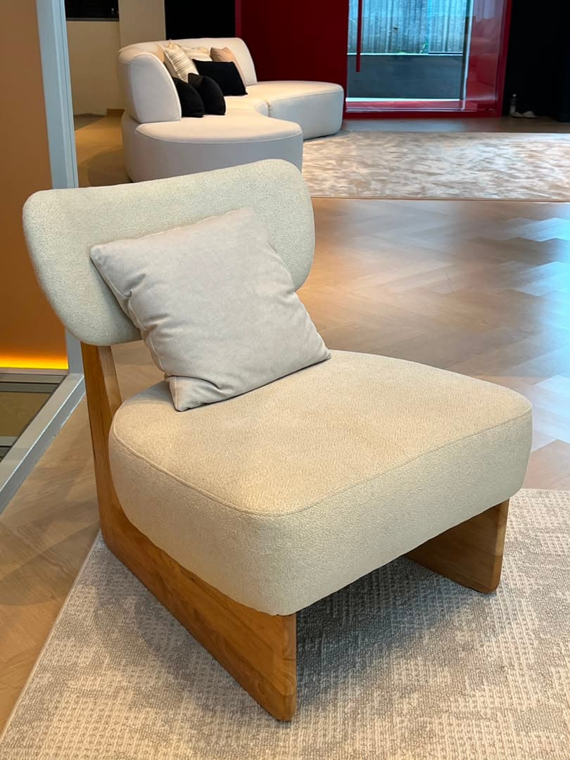 Attia Beige