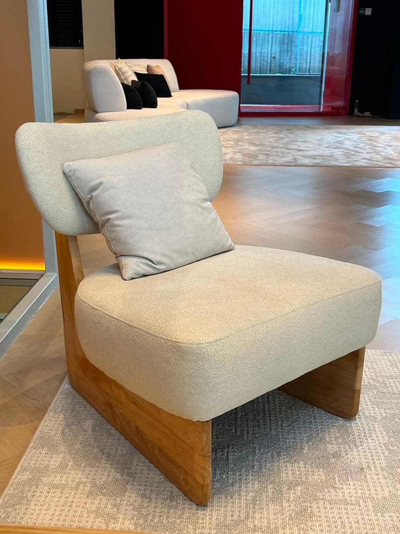 Attia Beige